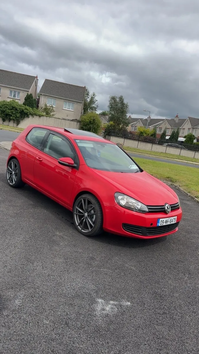 1.6 diesel sunroof golf - Image 3