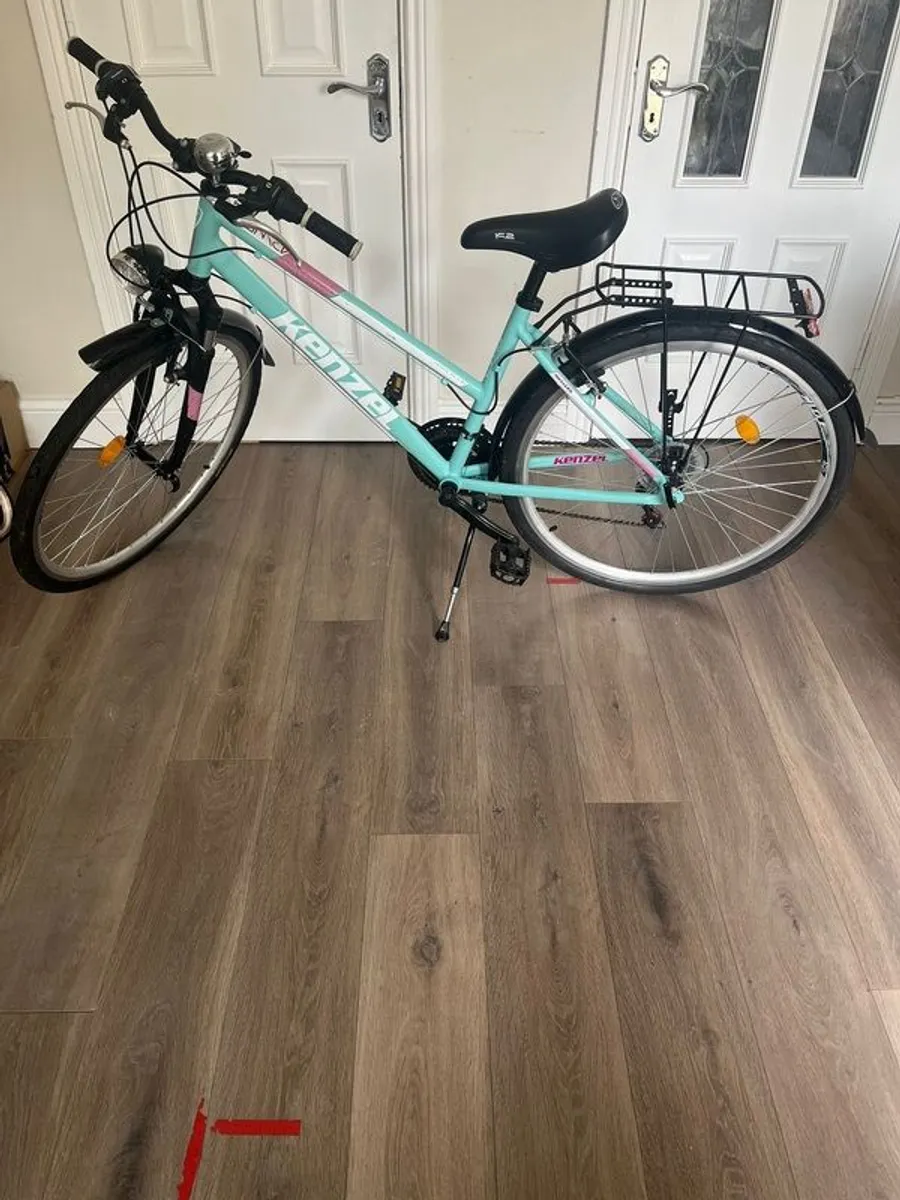 KENZEL Arwen ladies bike good as new - Image 1
