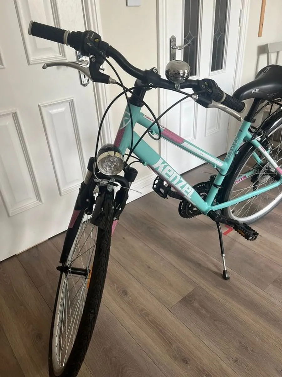 KENZEL Arwen ladies bike good as new - Image 2