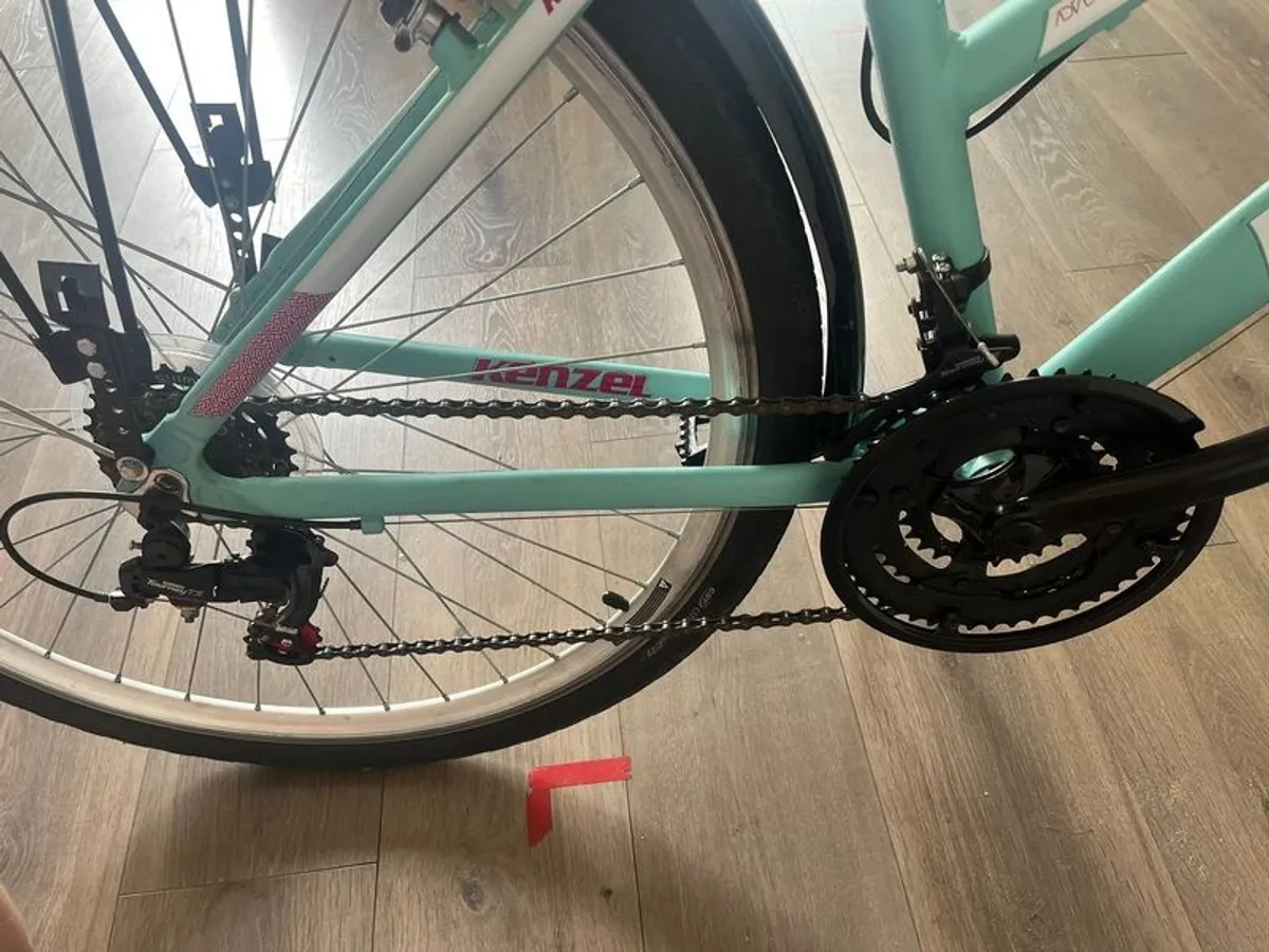 KENZEL Arwen ladies bike good as new - Image 3
