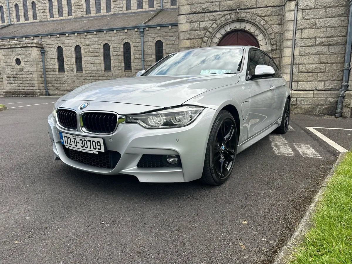 BMW 330e M-Sport Auto - Image 2