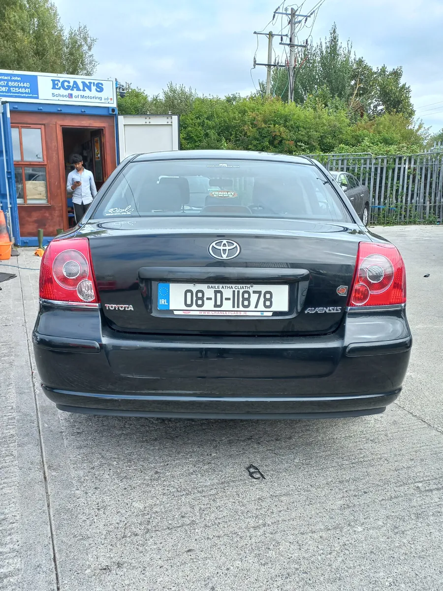 Toyota Avensis 2008 - Image 2