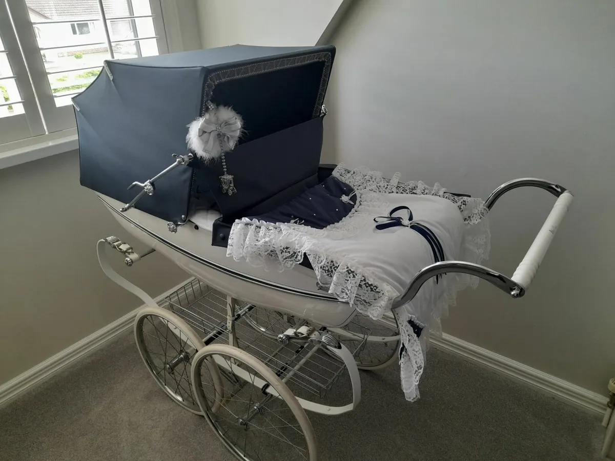 Pram Silvercross Coachbuilt babies traditional - Image 1