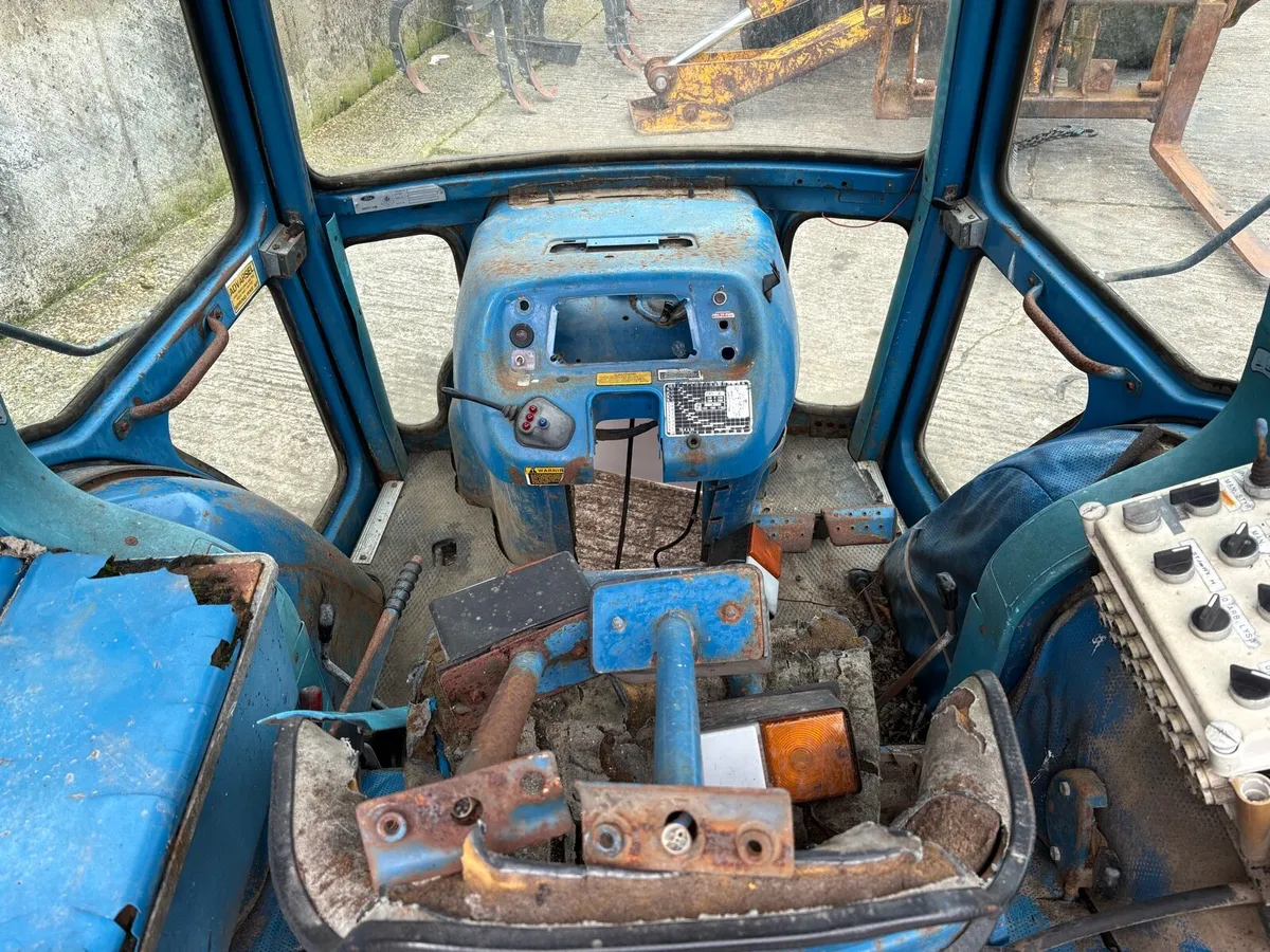 Ford 6610 Q Cab - Image 2