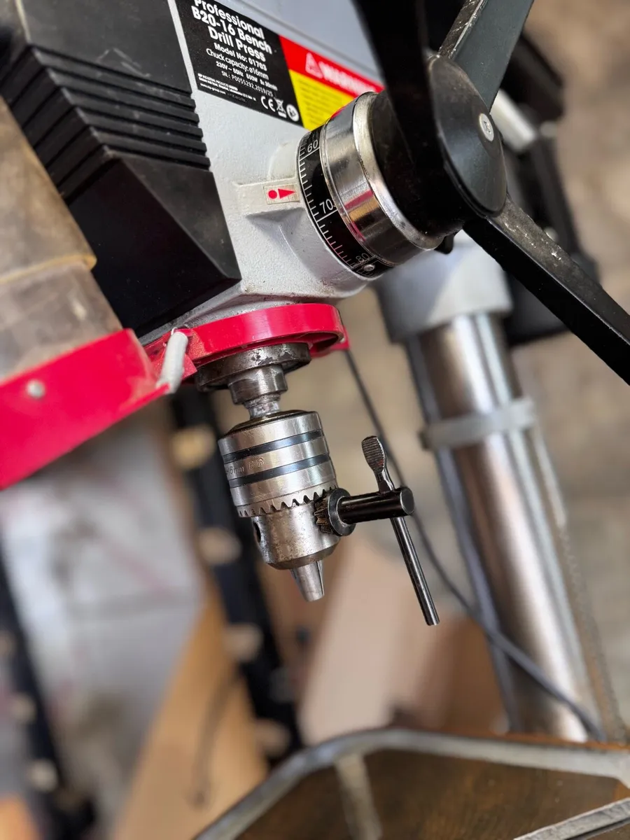 SIP B20-16 Professional Bench Pillar Drill - Image 2