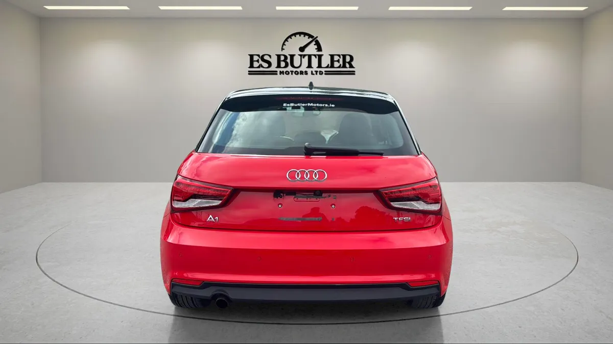 2016 Audi A1 1.0L AUTO 2TONE/ ONLY 66,145KMS - Image 4
