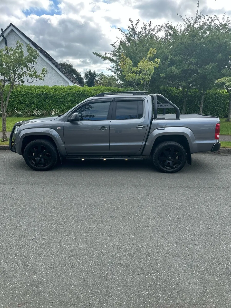 Car - Image 3