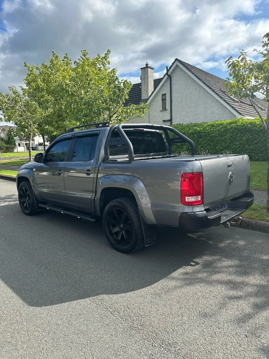Car - Image 4