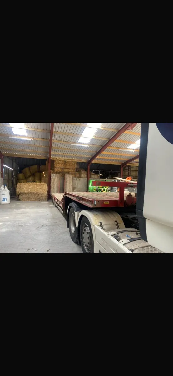 Low loader - Image 2