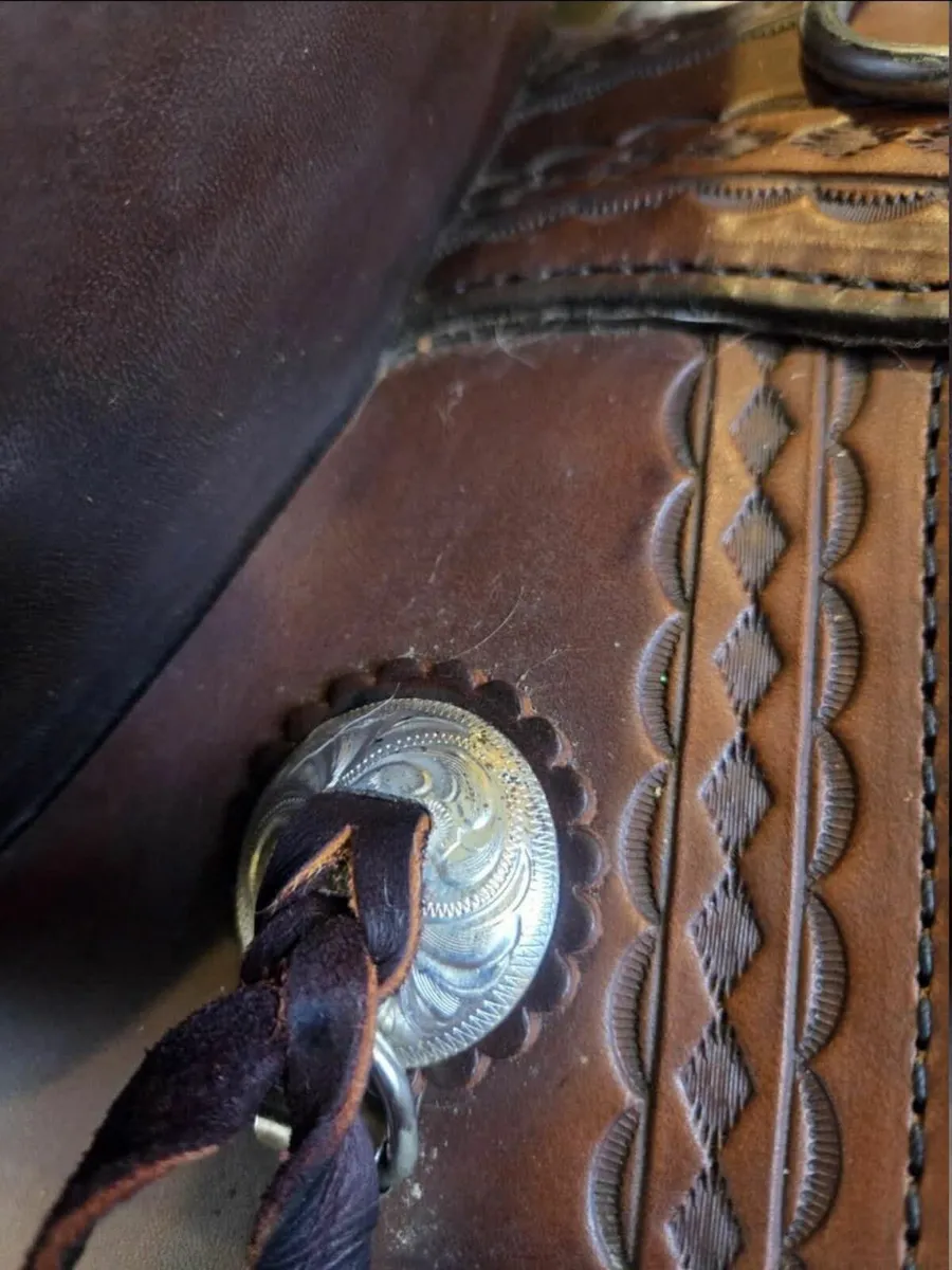 STUNNING WESTERN LEATHER SADDLE CIRCLE Y FLEX LITE - Image 2