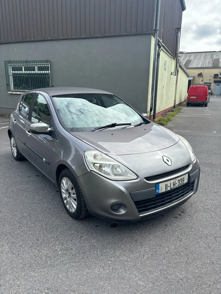 2011 Clio Diesel nct 05/2026 - Image 1