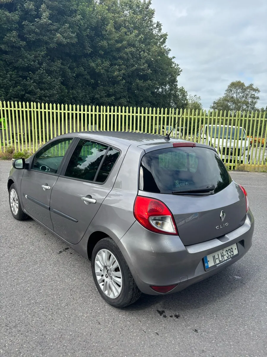 2011 Clio Diesel nct 05/2026 - Image 3