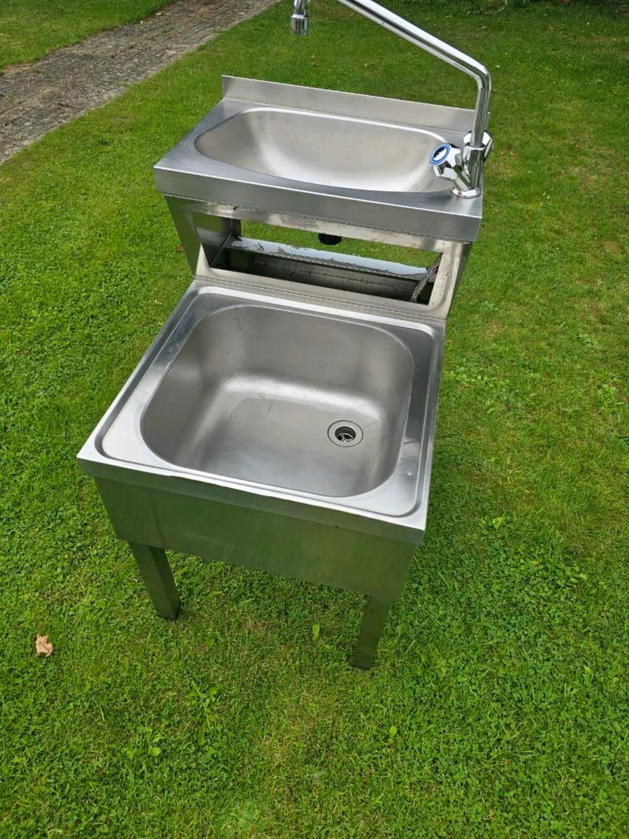 Janitor mop sink - Image 4