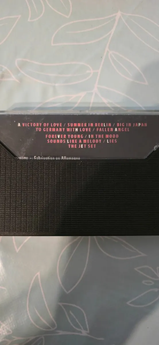 MEGA RARE MUSIC CASETTE PINK FLOYD ALPHAVILLE - Image 3
