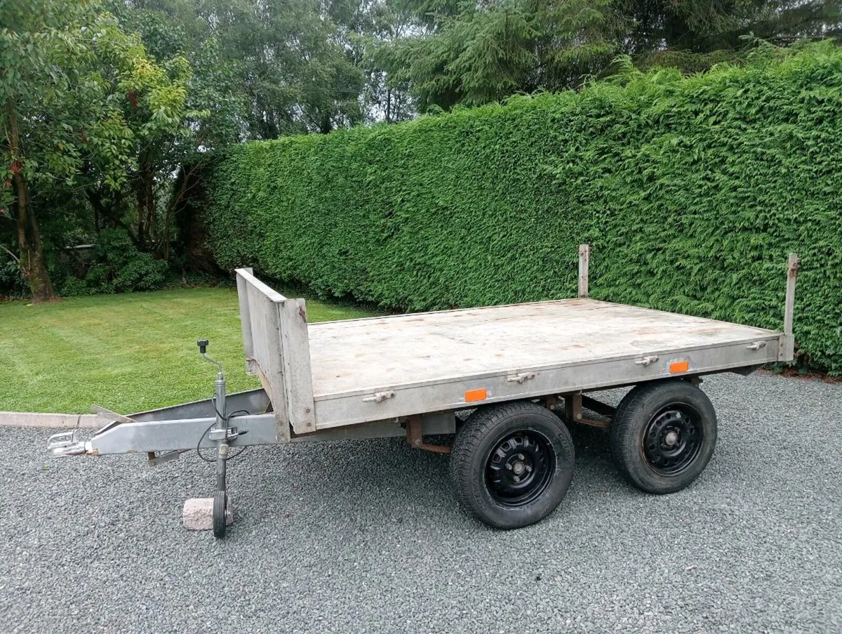 TRAILER - Image 1