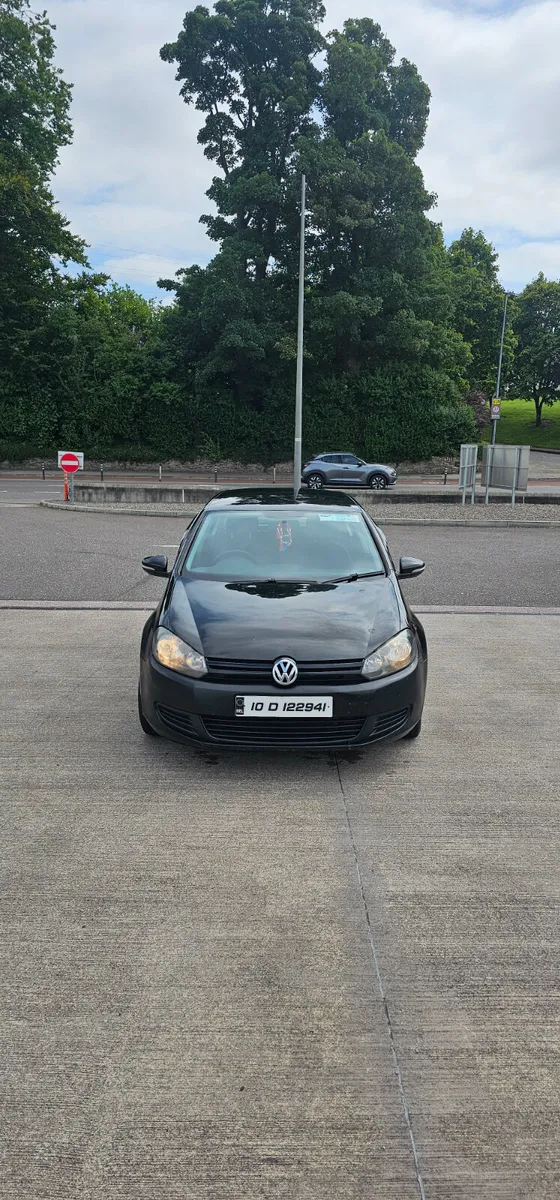 Volkswagen Golf 2010 - Image 3