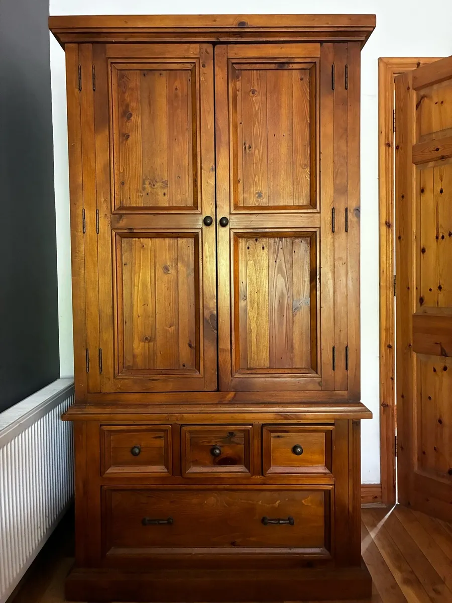 Wardrobe - Image 1