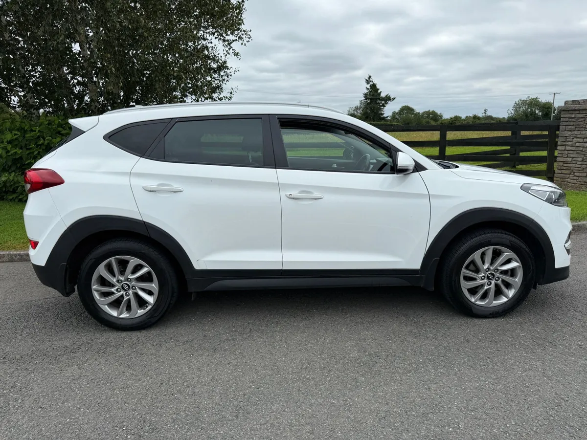 FULL LEATHER HIGH SPEC NCT 01/26 - Image 4