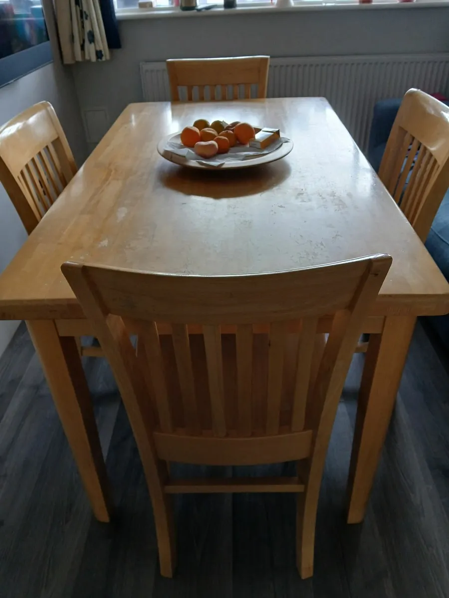 Kitchen table + 4 chairs - Image 2