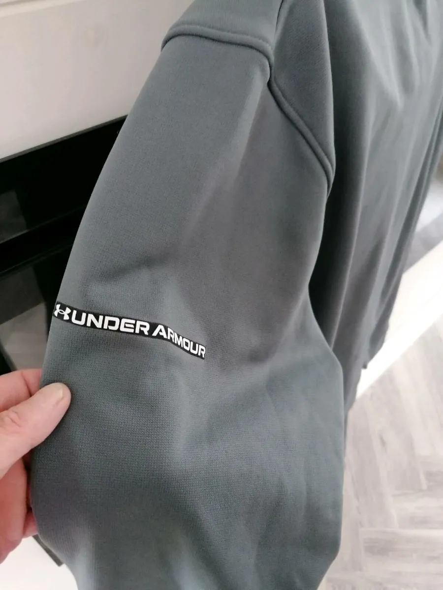 Men's under Armour tracksuit - Image 4
