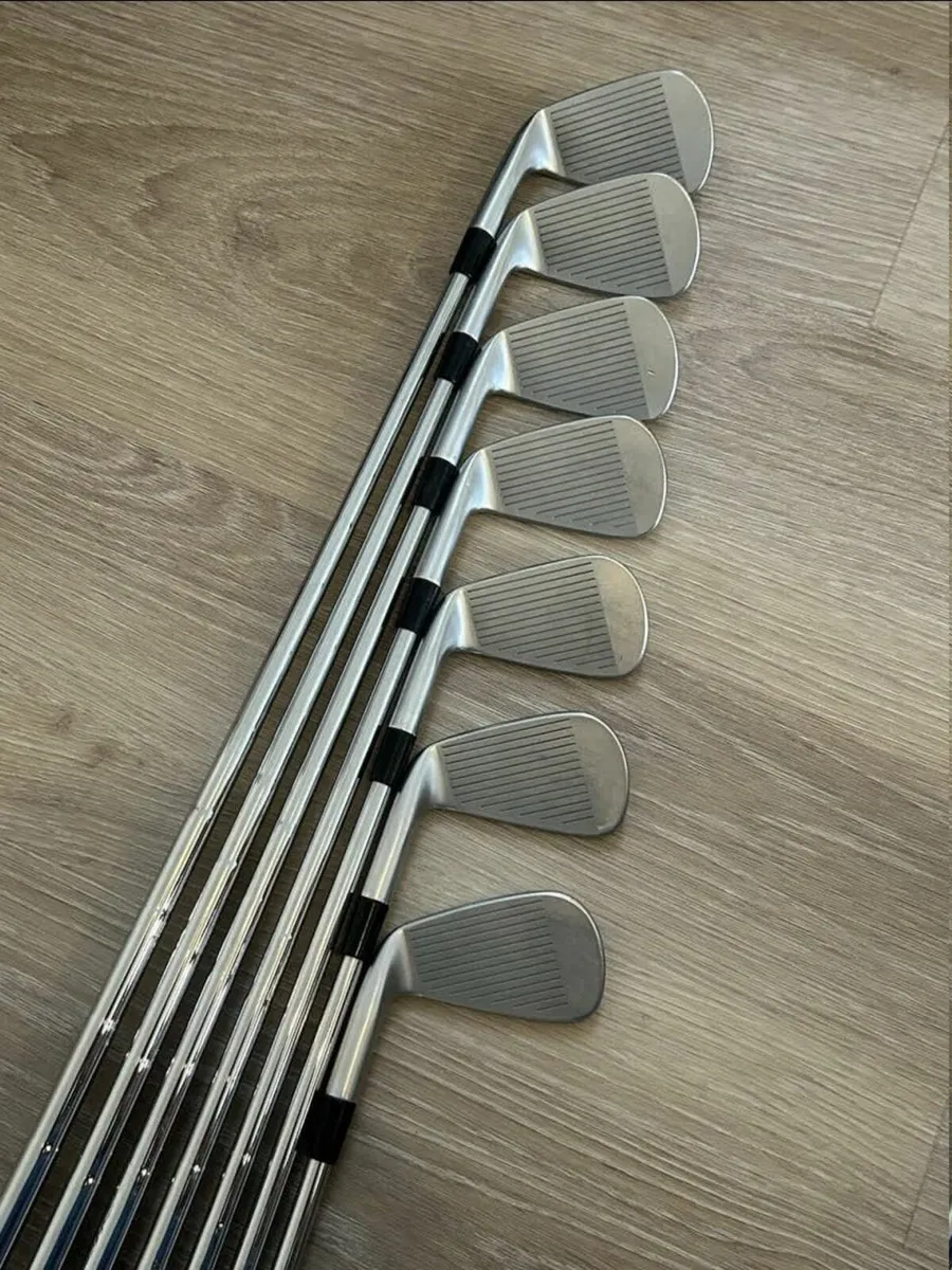 Golf Club Irons - Image 2