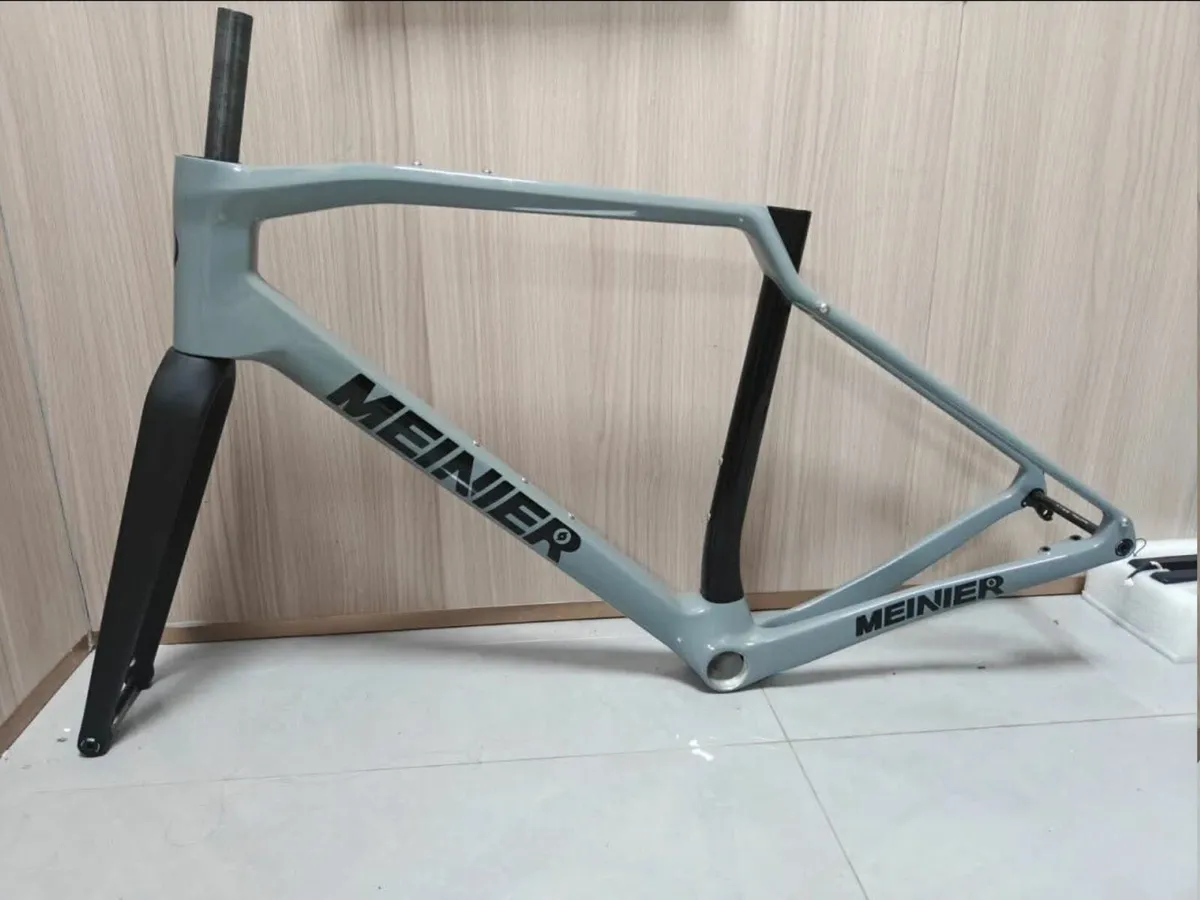 700C Carbon Gravel Bike Frameset - Image 1