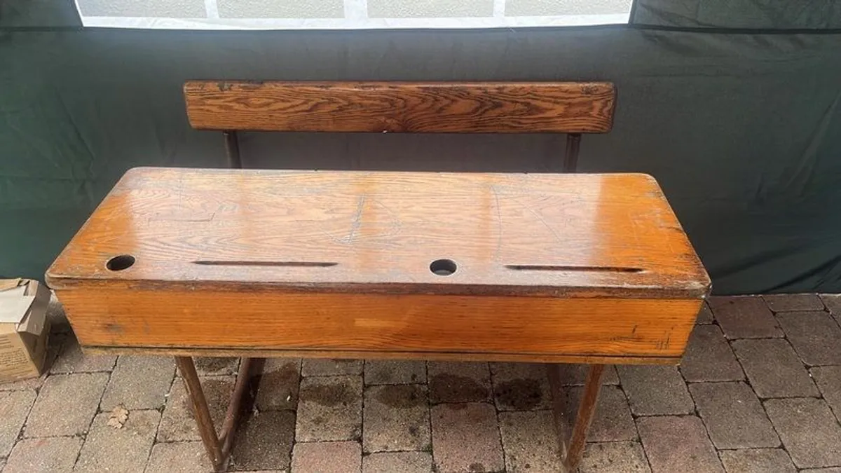 Old School Desk - Image 2