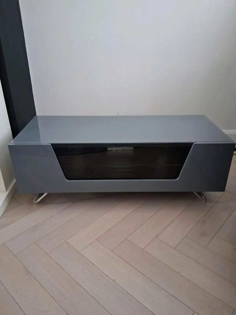 Nearly New TV Stand - Image 1