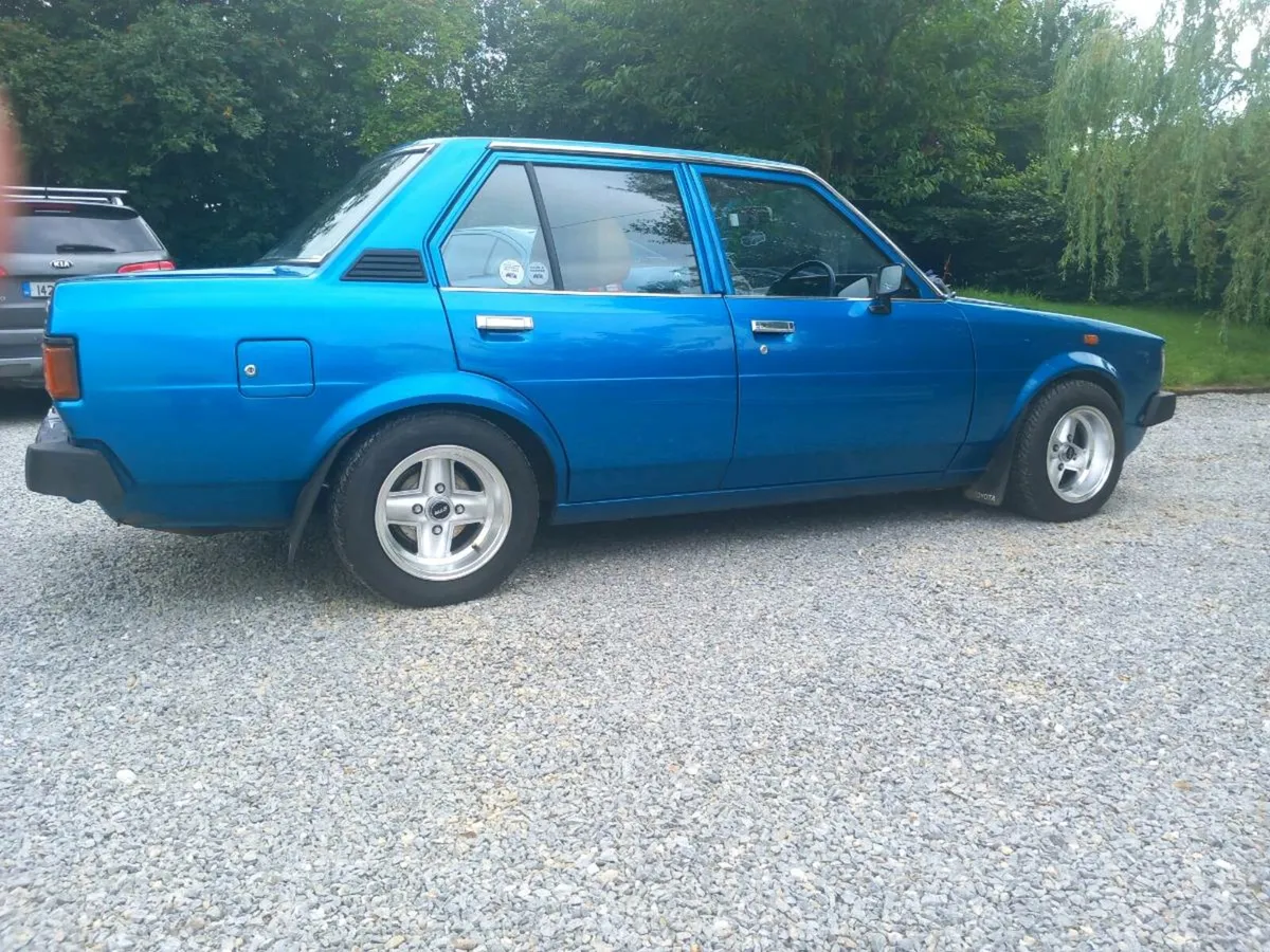 Toyota Corolla dx - Image 3