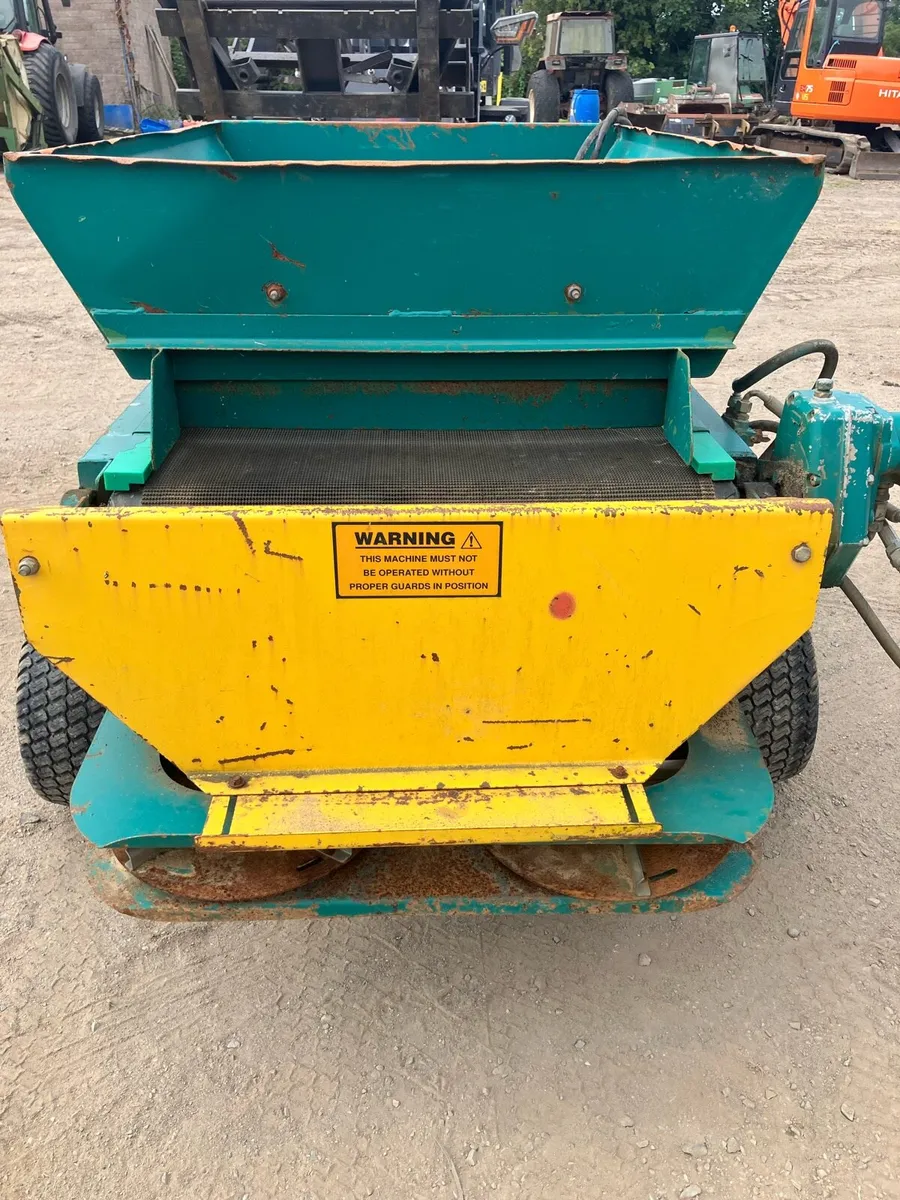 Ultra spreader top dresser - Image 3