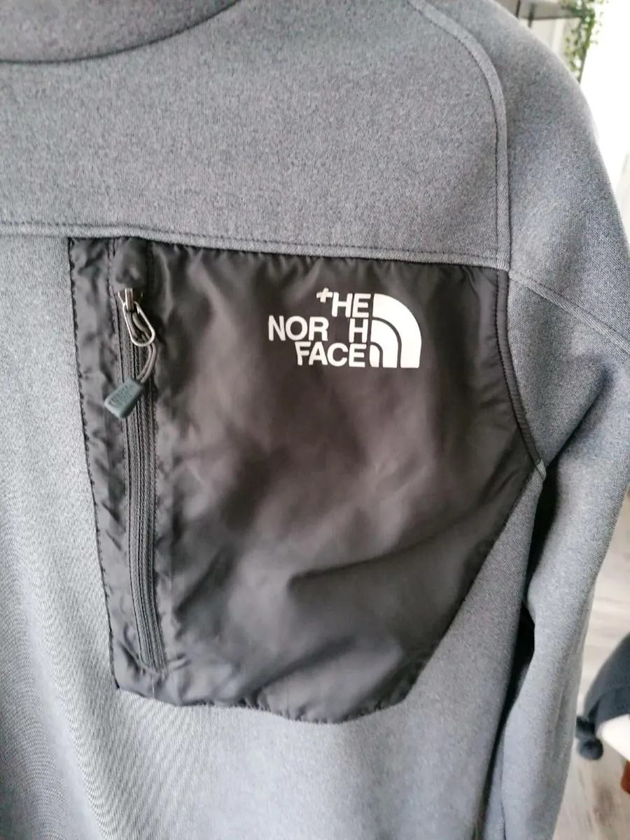 Beautiful North face mens tracksuit - Image 2