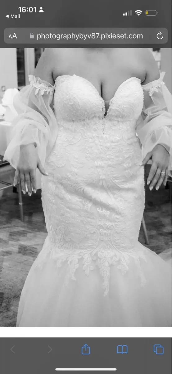 Wedding dress - Image 3