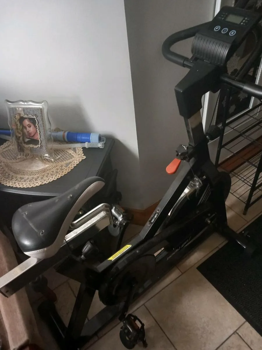Exercise bicycle