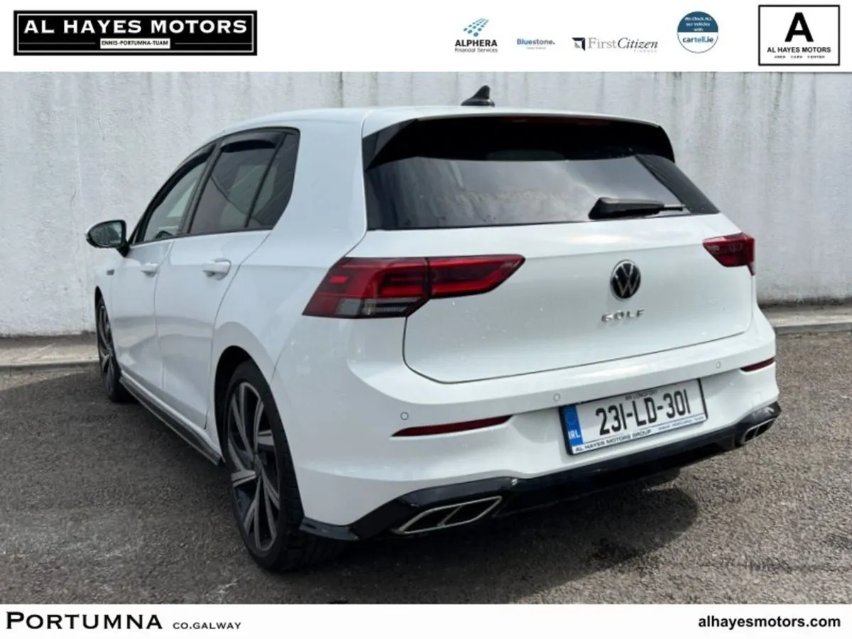 Volkswagen Golf Automatic 2.0 TDI 150HP R-line - Image 3