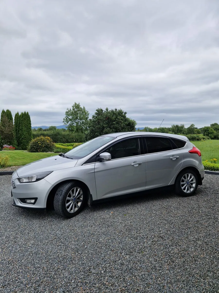 2015 Ford Focus Titanium - Image 4