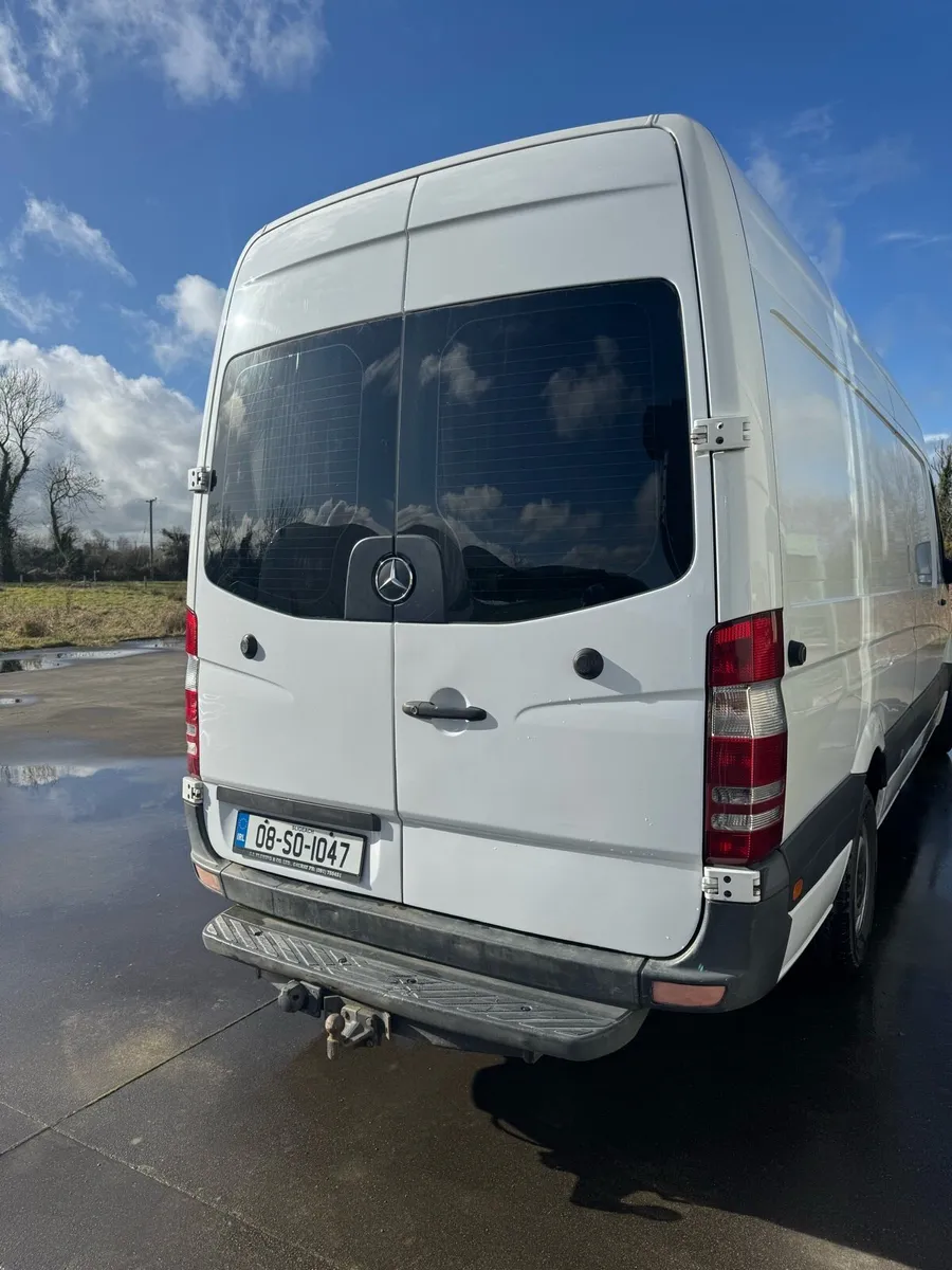 Mercedes Sprinter - Image 3