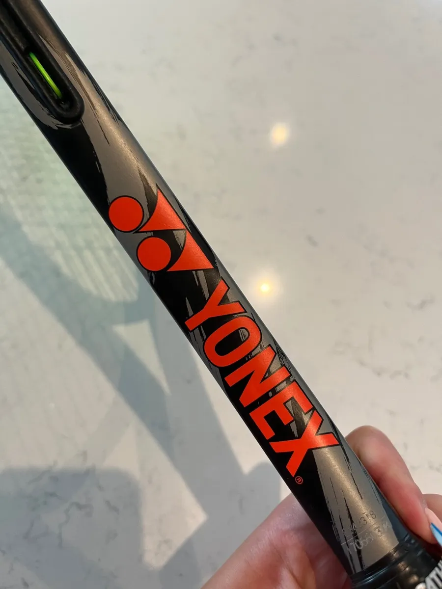 Tennis racket - Image 3