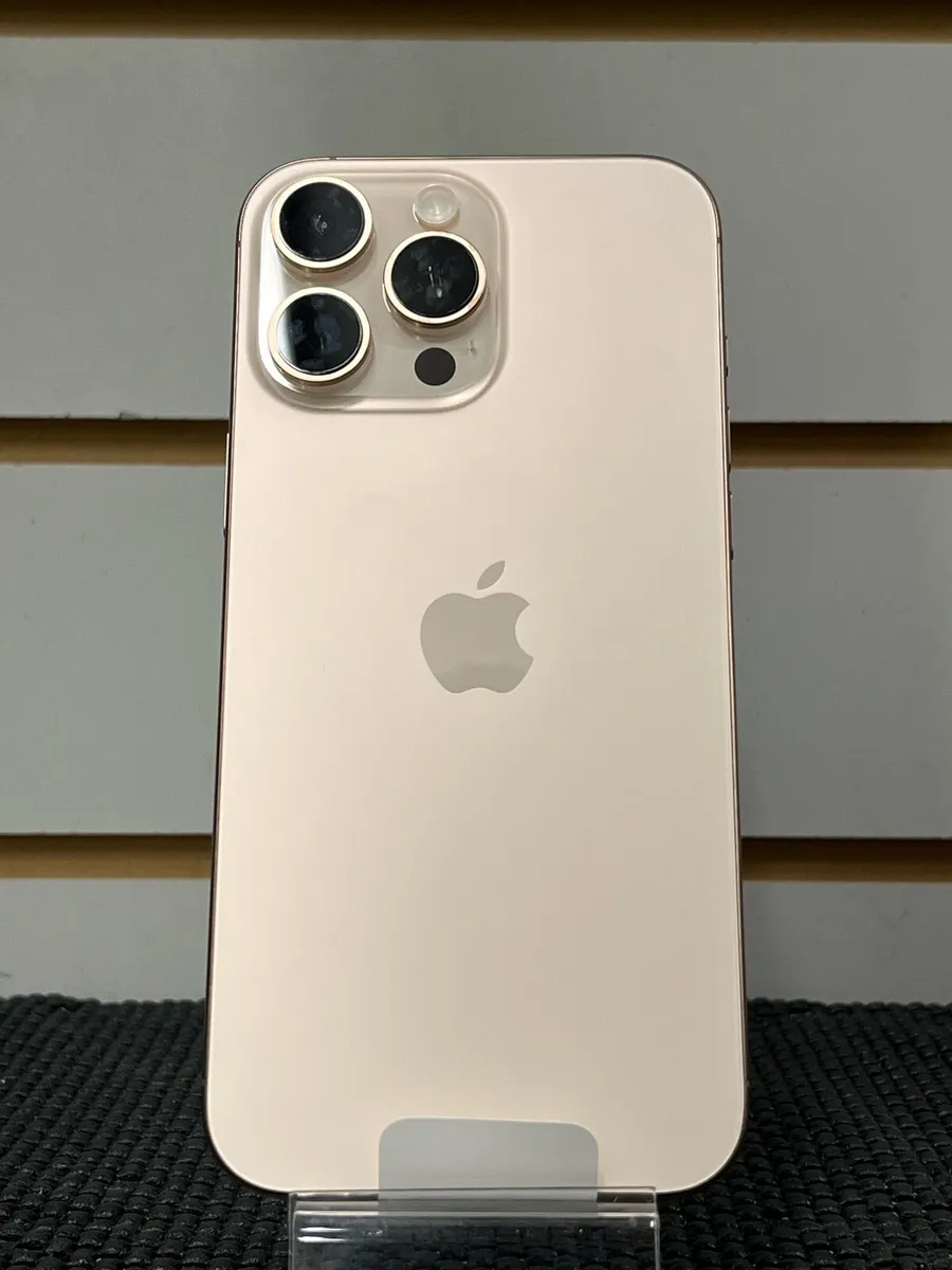 iPhone 16 Pro Max - Image 1