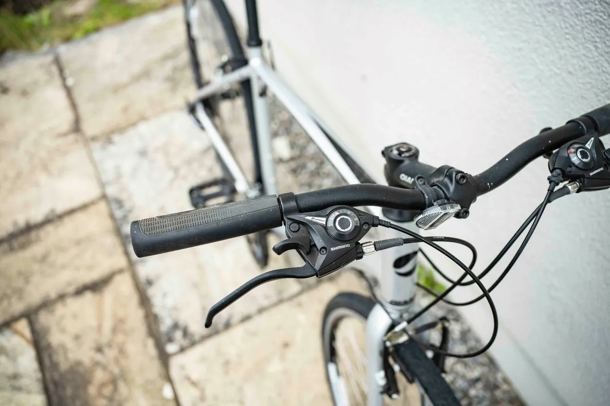 Giant Escape City Bike - Image 1