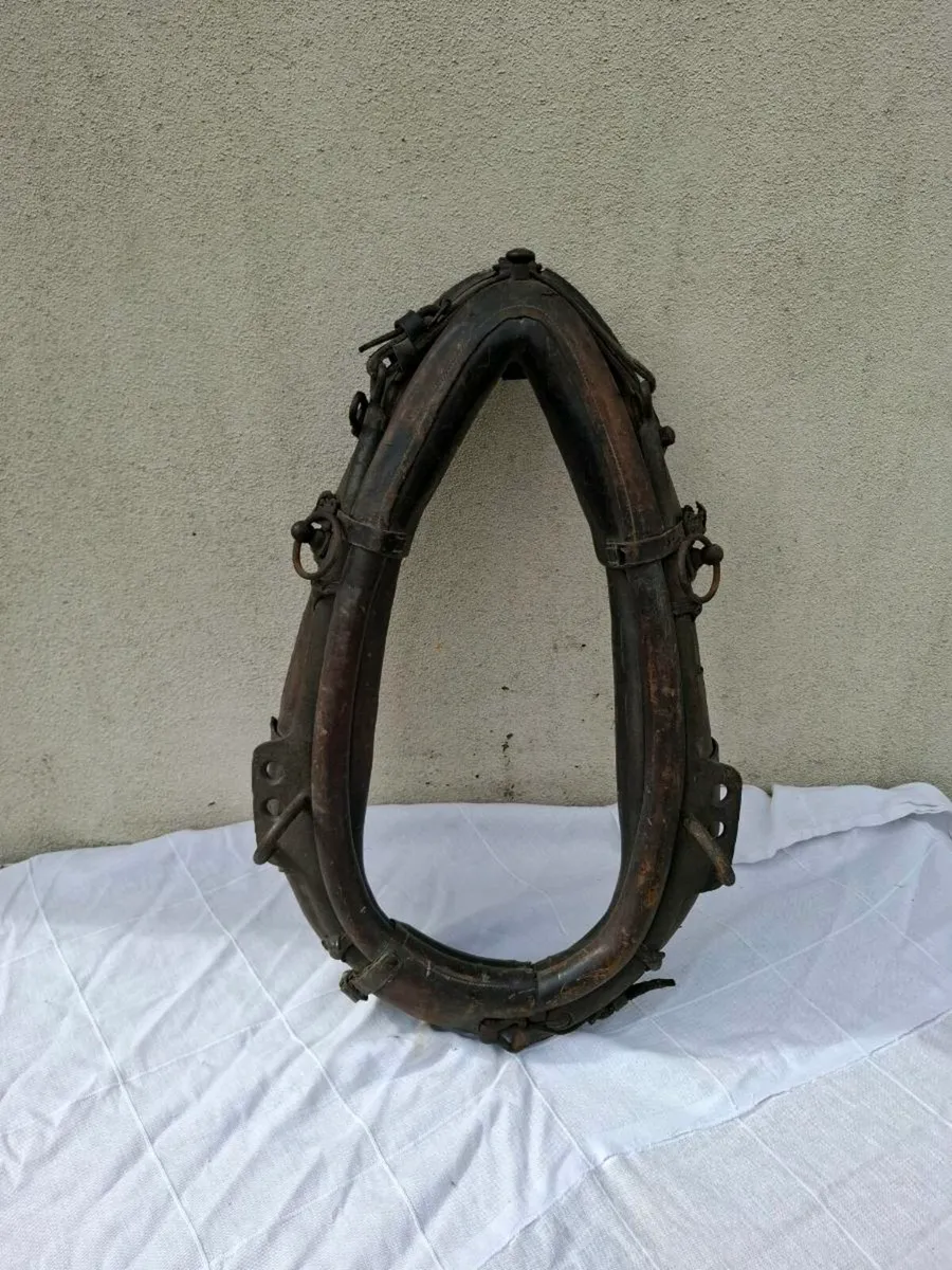 Heavy leather horse collar - Image 3