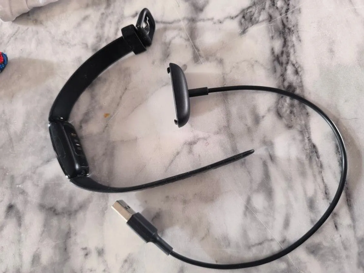 Fitbit Inspire 2 - Image 2