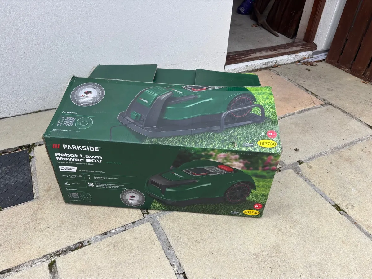 Robot lawn mower - Image 4
