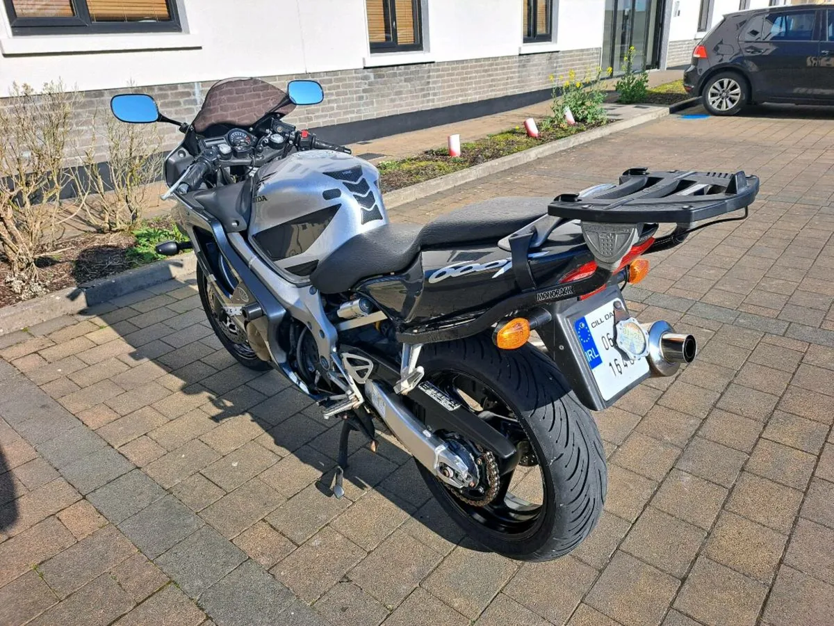 Honda CBR 600 - Image 2