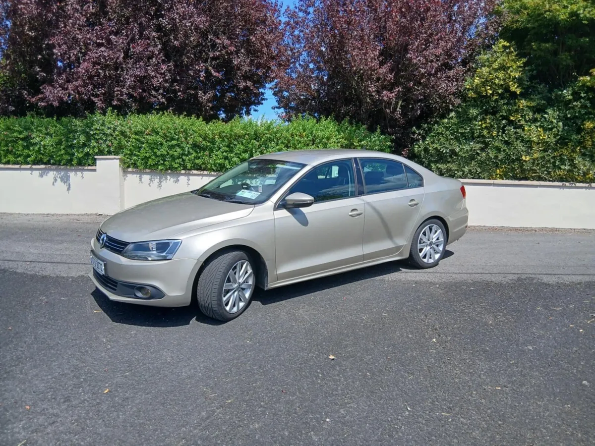 132 Volkswagen Jetta 1.6 diesel - Image 2