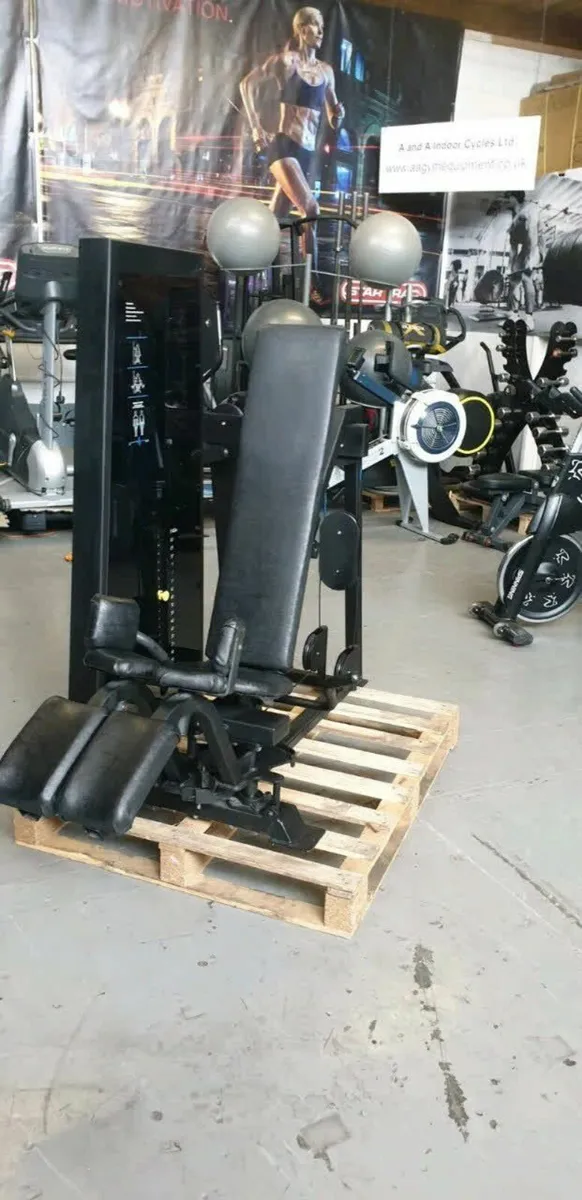 Pulse Fitness LEG Adductor Machine Commercial Gym - Image 3