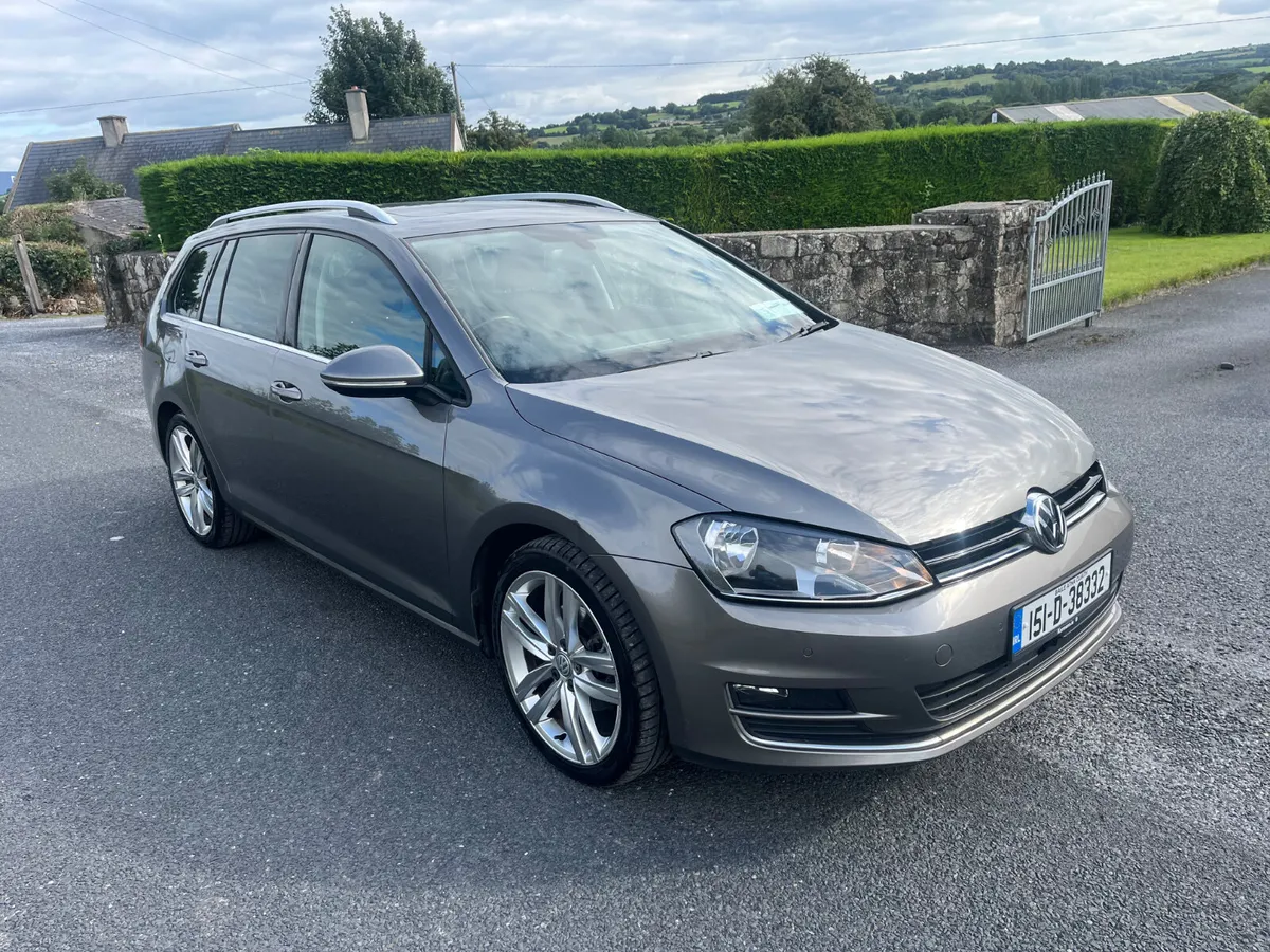 Volkswagen Golf 2015 tsi auto - Image 1