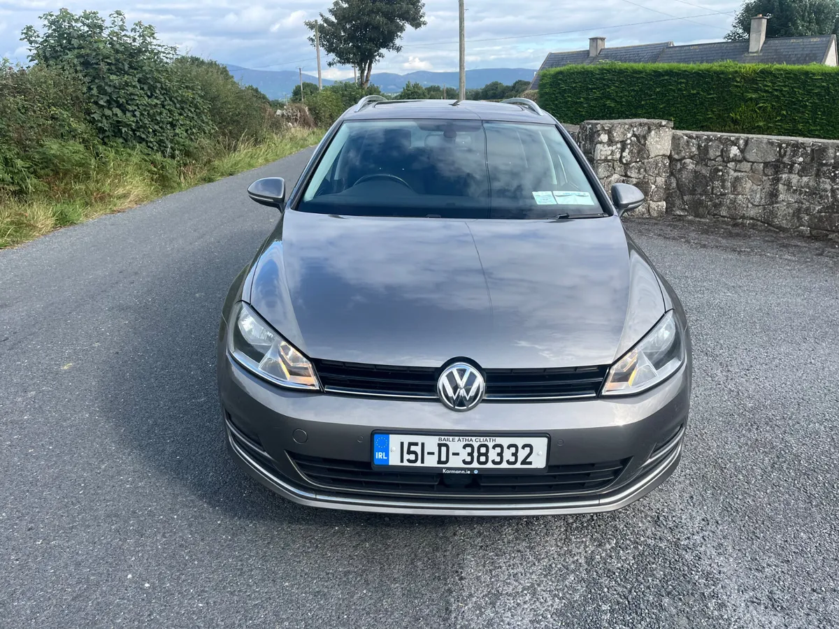 Volkswagen Golf 2015 tsi auto - Image 4