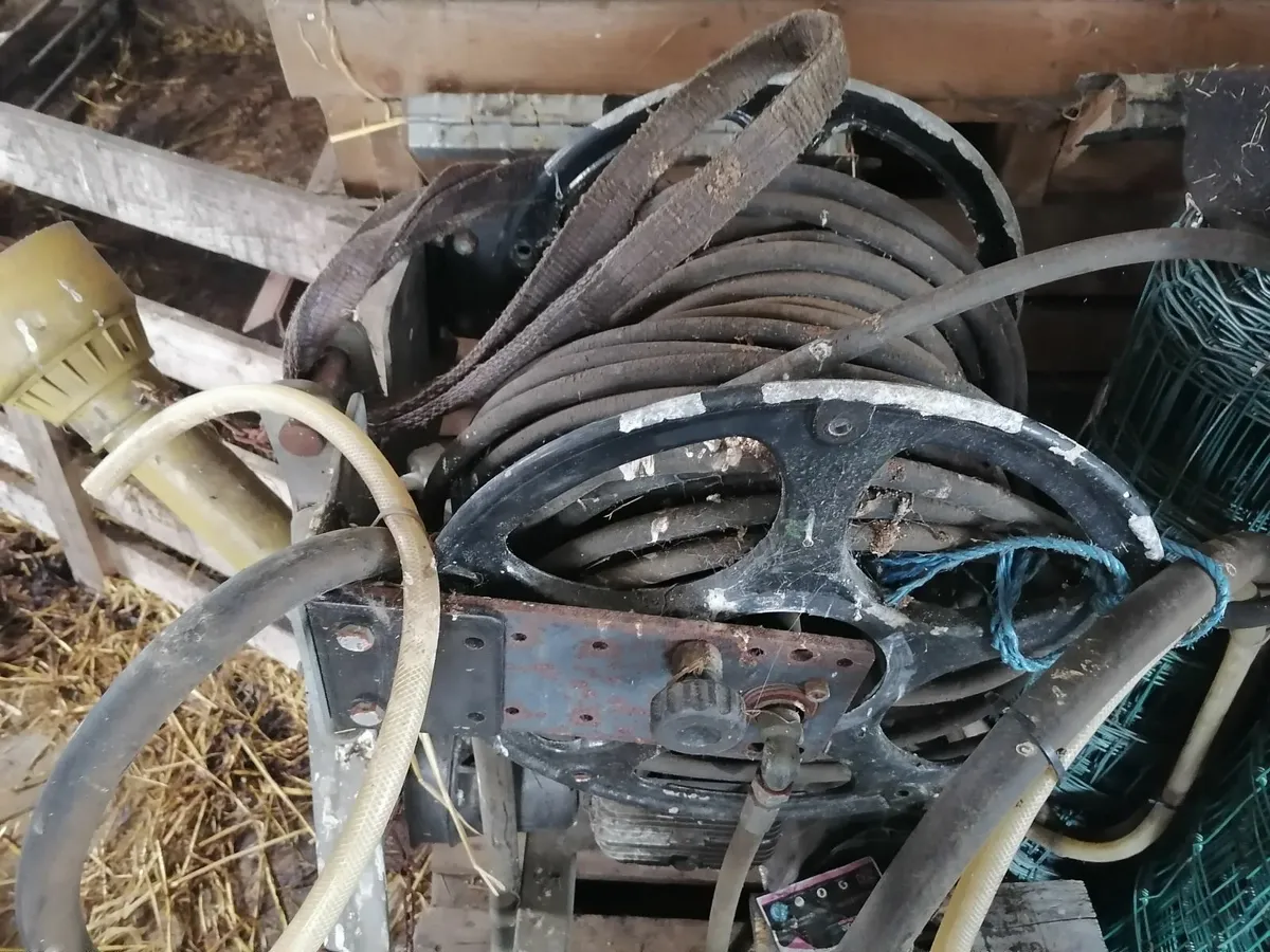 Power washer - Image 1