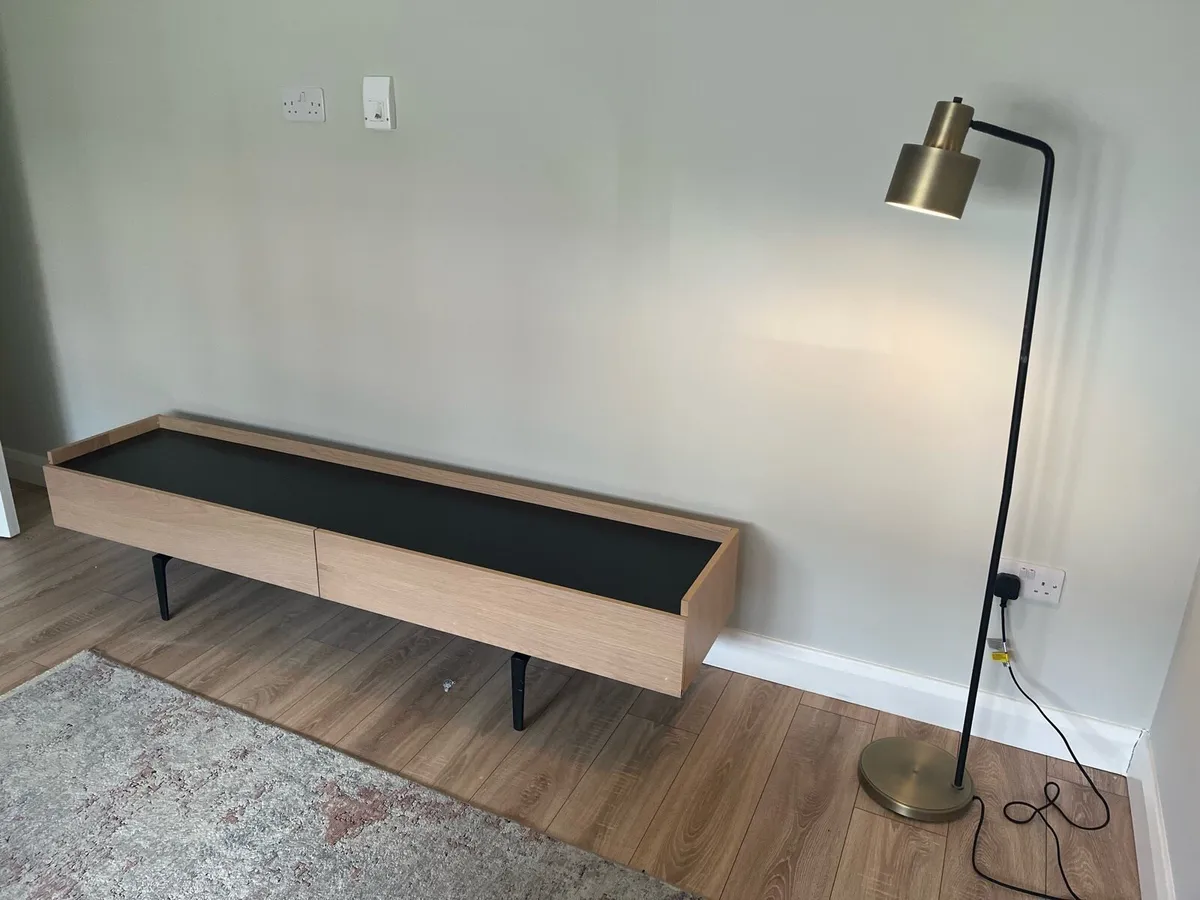 Console table - Image 2