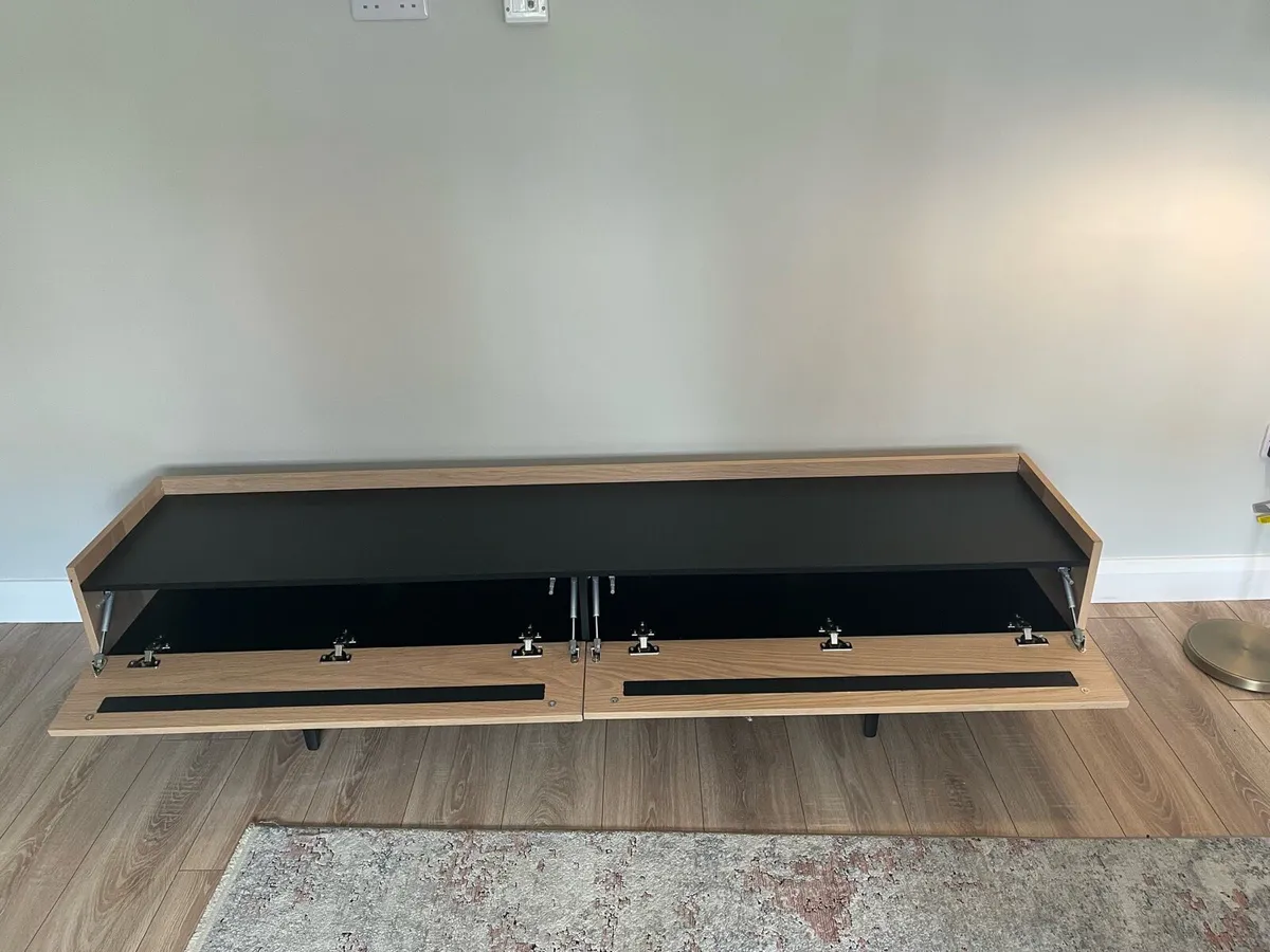 Console table - Image 3